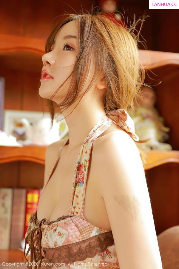 黄米妮  米妮大萌萌 [XiuRen]高清写真图 2020.09.02 No.2517 糯美子Mini第82张图片